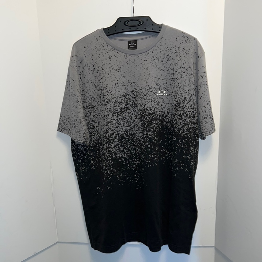 Oakley T-shirt!